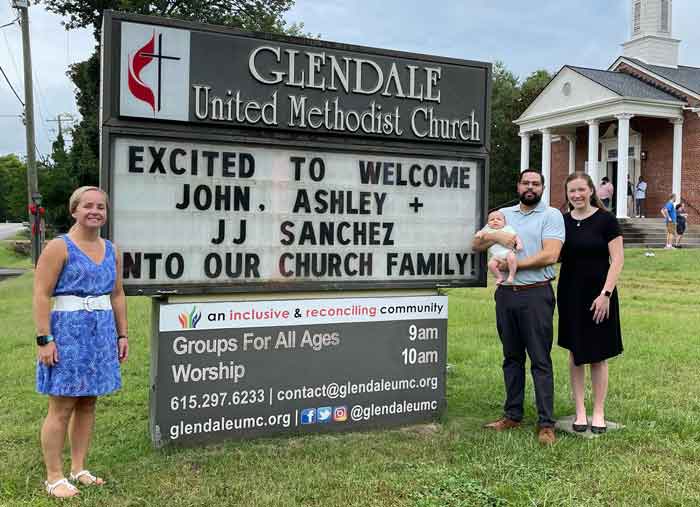 john-ashley-and-jj-sanchez-join-glendale-united-methodist-church-nashville-tn-umc