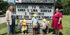 lina-and-anna-budesa-join-glendale-united-methodist-church-nashville-tn